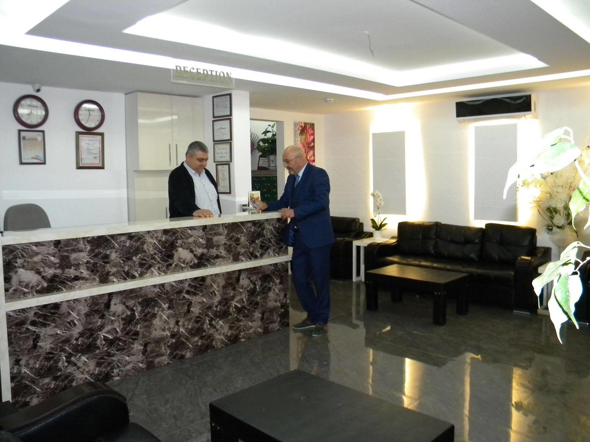 Sava Hotel Antalya Exteriör bild